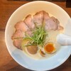 中華蕎麦 葛 - 出し蕎麦
本枯れ節と二種の醤油・チャーシュー・玉ねぎ・青ねぎ
特上（味玉・チャーシュー増し）
味玉TP