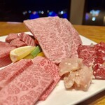 Yakiniku Keishuu - コースのお肉達、塩焼き