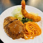 ぱいち - メンチカツ&エビフライ定食