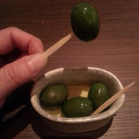 キッチンボンノ 桜木町 - 20130707  でっかいオリーブ