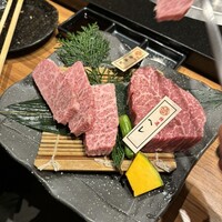 神戸牛焼肉 石田屋。Hanareの上 - 