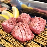 一切れ焼肉 一穂 - 