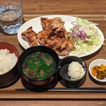 北海道キッチン YOSHIMI - 札幌ザンギ定食¥1410-