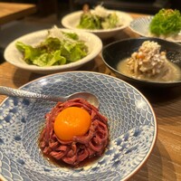 炭火焼肉ホルモン うしごろ 中目黒店 - 