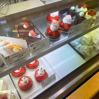 パティスリーショコラ_1