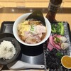 #新宿地下ラーメン