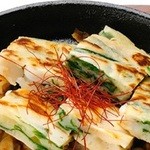 Shunsai Nikuyaki Izakaya Bonta - チーズチヂミ