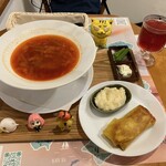 FAINA - ボルシチプラス1,650円+ウズバル400円