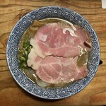 頑固麺 - 煮干しとりとんこつ