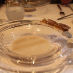 レストラン マノワ - カリフラワーのポタージュ　トリュフの香り  (2013/12)