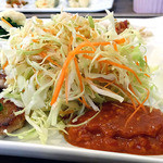 コッテジ - 「サムギョプサルランチ」のメインに添えられたサムジャン（２０１３年１２月）