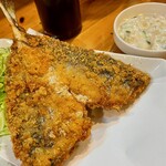 旬魚酒楽 辰 - アジフライ（大）自家製タルタル旨し！