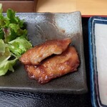 魚清 - マグロステーキ断面