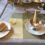 ル クロ ド マリアージュ - 前菜の雲丹のムース