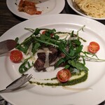 grigio la tavola - 