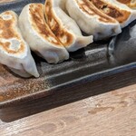 肉汁餃子のダンダダン - 推しはいただかねばなるまい肉厚モチッと定番餃子☆