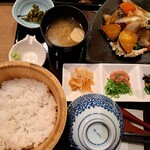Ohitsugohan Shirokujichuu - ごろごろ野菜と助惣鱈の黒酢和え御膳