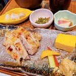 Hakata chicken's Saikyo ware set meal