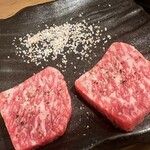 立喰い焼肉 治郎丸 - 