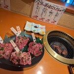 Hidagyu U Ittougai Yakiniku Akariya - 