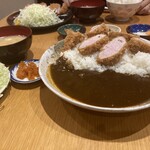 とんかつ さくたろう - ヒレカツのカツカレー（ご飯大盛り）