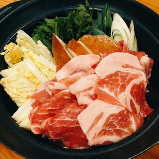 Hanamame - ひこま豚のすき鍋