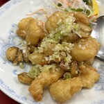 Pikaichi - 小エビとにんにくの塩カラアゲ1,870円