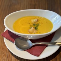 BISTRO FAVORI 代官山 - 