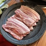 焼肉 韓国屋台村 - 追加のサムギョプサル３人分