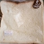ブーランジェリーボヌール - 食パン１斤　税込３３４円