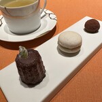 モノリス - 11.お茶菓子、ハーブティー