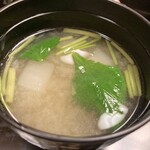 よし町 - 大根のお味噌汁