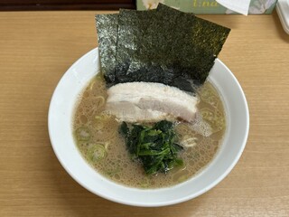 Shin Uchi - 真打ラーメン(とんこつ醤油) 小(1玉)、800円