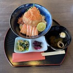 魚屋の喰い処まつ田 - 