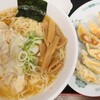 来来軒 - 料理写真:ワンタン麺（大盛）＆餃子