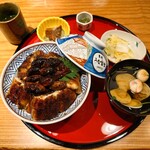 炭焼 うな富士 有楽町店 - 肝入り上うなぎ丼 (7210円)