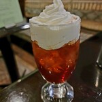 コーヒーハウス カッスルクーム - ウインナーアイスティー