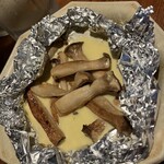 安価居酒屋 一心太助 - エリンギのバター焼き