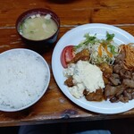 樹のめし家 - 【 コンビ定食（ チキン南蛮、生姜焼き ）・ご飯（ 中 ）】　１１００円