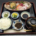 Michikusa - アワビお造り定食3000円