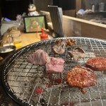 岐阜豚ホルモン とんとん - 