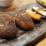 鳥扇 - しいたけ