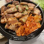 赤坂韓国料理・焼肉 兄夫食堂 - 