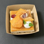 TART SQUARE - ヴィーガン柿(736円)