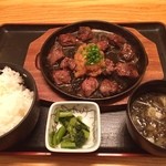 Washoku Resutoran Tengu - 特大サイコロステーキセット