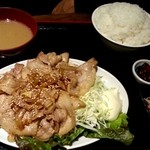 上州屋 - 生姜焼き定食