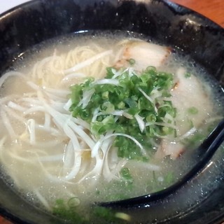 麺家 なかむら