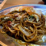 キッチン あずま - パルメザン粉チーズとタバスコを♡