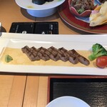 Shabushabu Nihonryouri Kisoji - 牛ステーキ　木曽路でステーキ初食　美味い