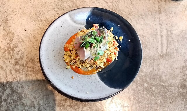 【おまとめ売り】ザ・コンランショップ プレート 2枚/ボウル2個 おまとめ売り】ザ・コンランショップ プレート 2枚/ボウル2個 コンラン